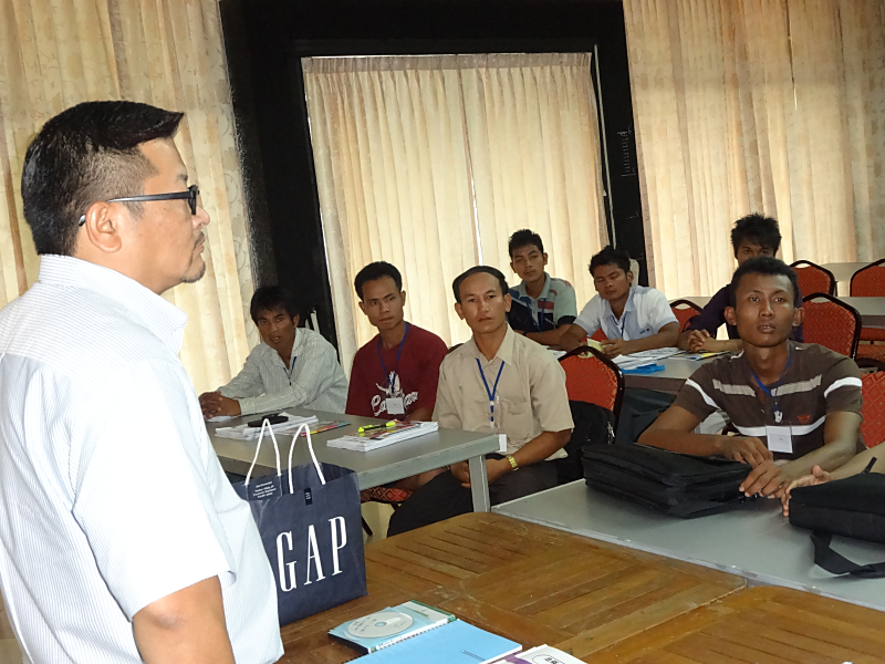 ミャンマーの建設現場｜中西産業株式会社